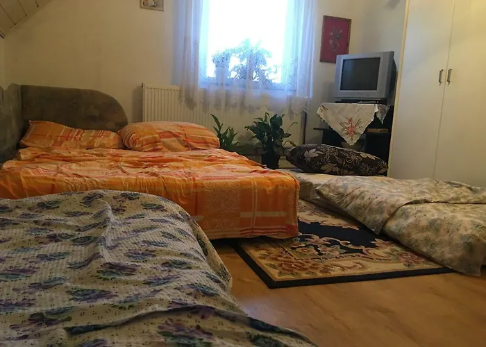 Lady Margit\'S Room